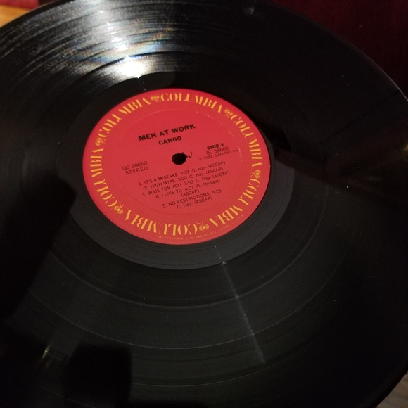 Men At Work Cargo Vinyl LP 80s Album - Picture 5 of 9